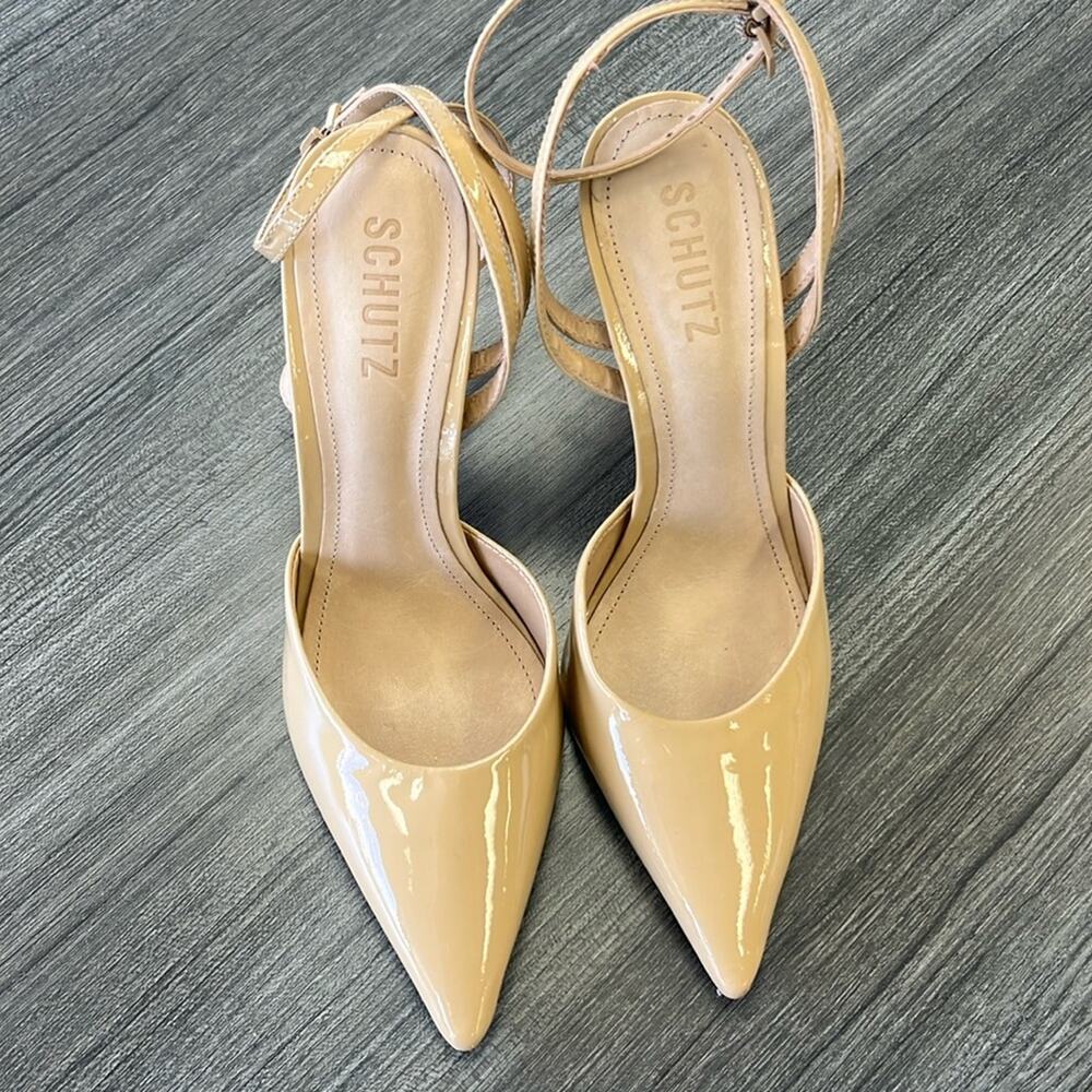 Gorgeous patent Schutz strappy pointy heels. Size 37/7